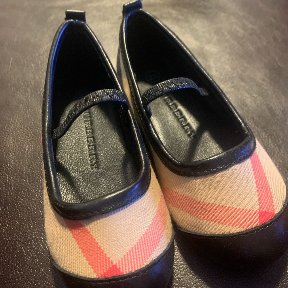 Girls Burberry shoes